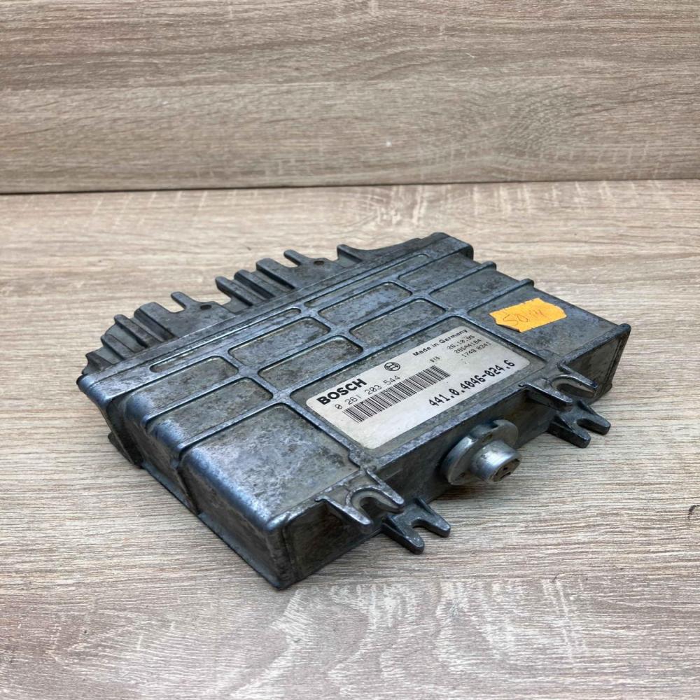 0261203544 44104046 0246  Engine control unit/module ECU Seat Ibiza II (6k)