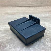 598138   Glow plug pre-heat relay Peugeot 607