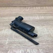 9632984980 9634558980  Windscreen/windshield washer pump Peugeot 407