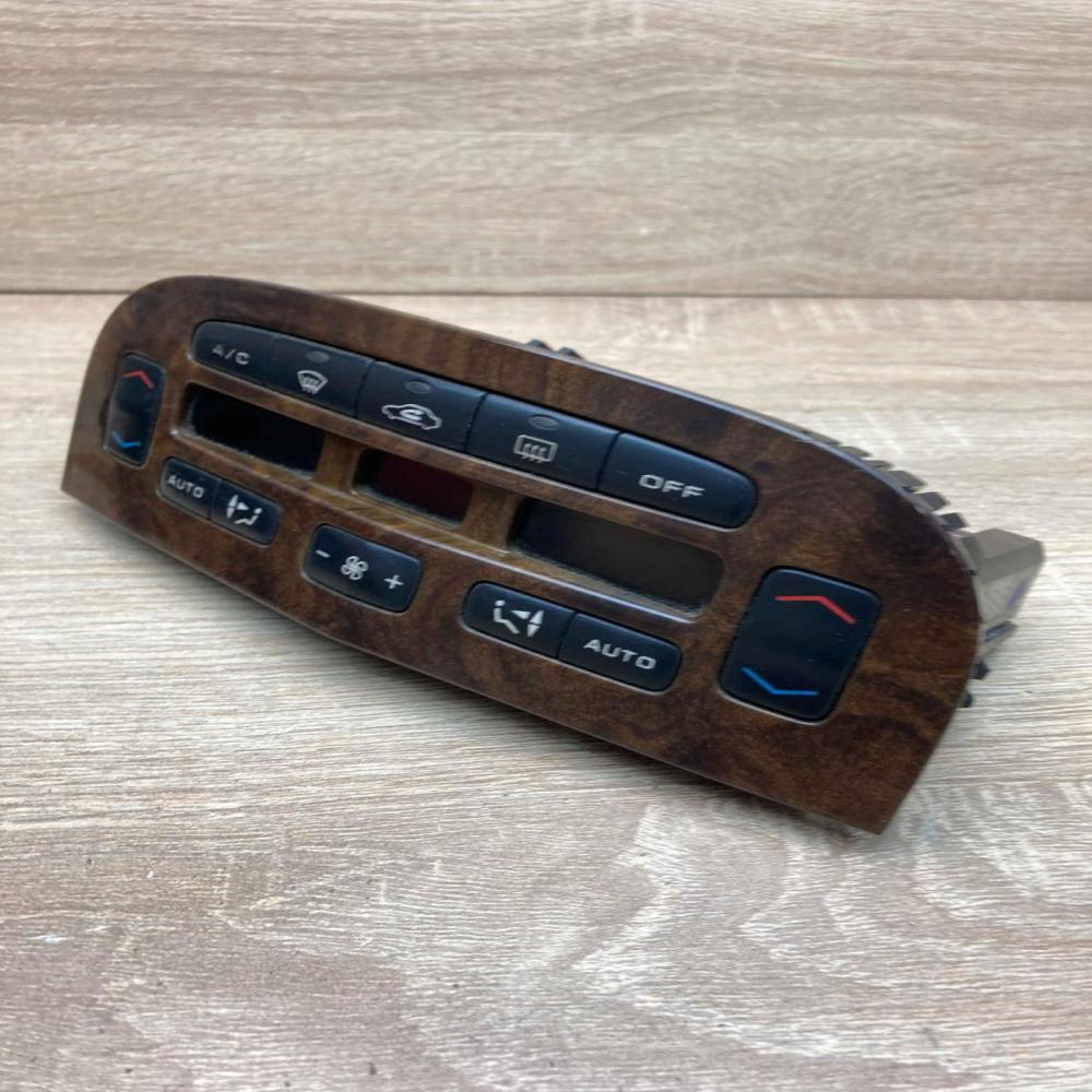 96295526GV   Climate control unit Peugeot 607