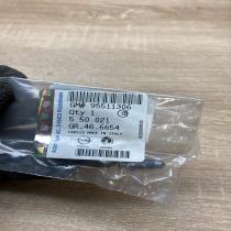 95511306  Brake valve bleeder Rear brake caliper Opel Combo D
