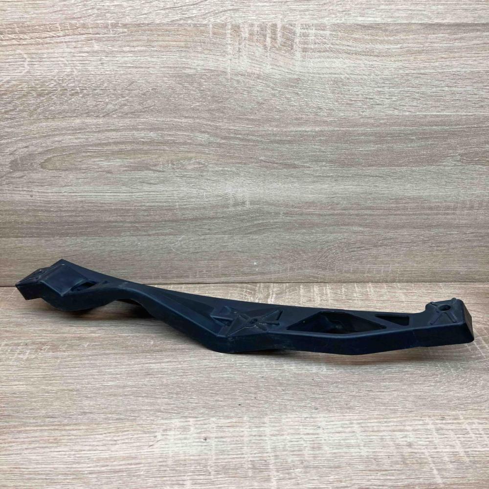 1T0807889  LH Front bumper mounting bracket Volkswagen Touran I