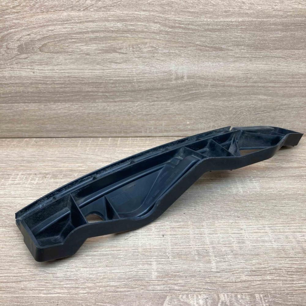 1T0807890  RH Front bumper mounting bracket Volkswagen Touran I