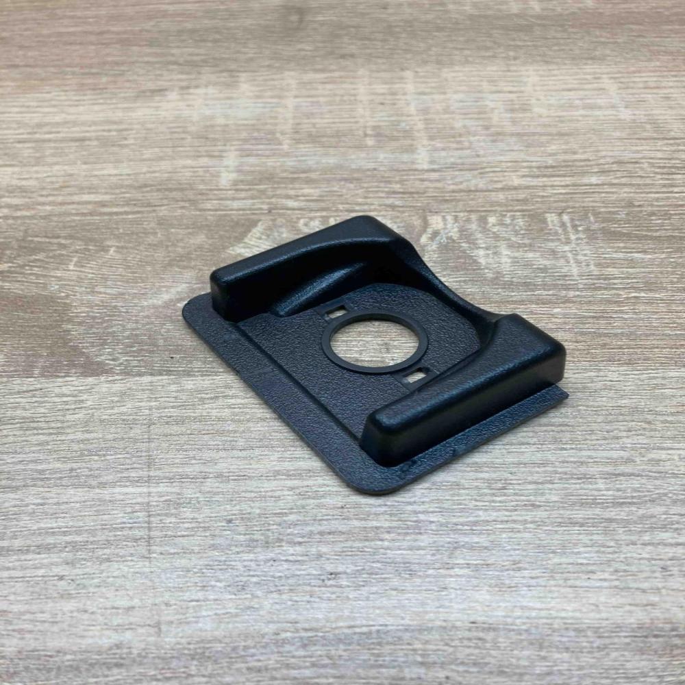 A2128680048   Other interior part Mercedes-Benz E W212