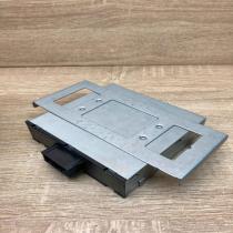 9113348 8ES00947900  Voltage converter/converter module BMW 1 E81 E87