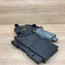 5WK47003ABF 105846 101  Rear door window regulator motor Volkswagen PASSAT B6