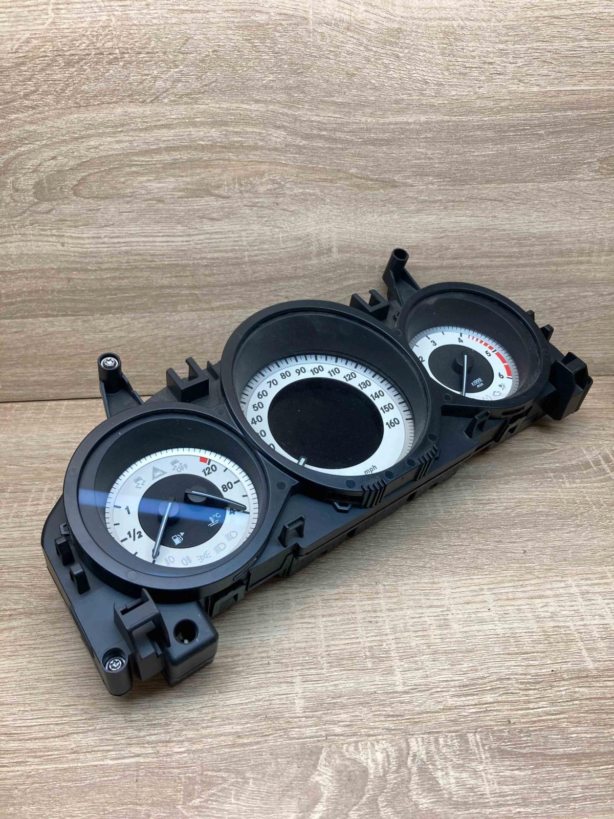 A2129001025 A2C53435305  Speedometer (instrument cluster) Mercedes-Benz E W212