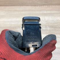 4733952   Fog light switch Saab 9-3 Ver1