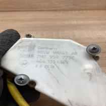 7M0959775C 95VW9B241AB  Fuel tank cap lock motor Volkswagen Sharan