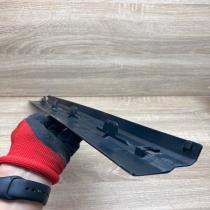 2126860136   Front sill trim cover Mercedes-Benz E W212
