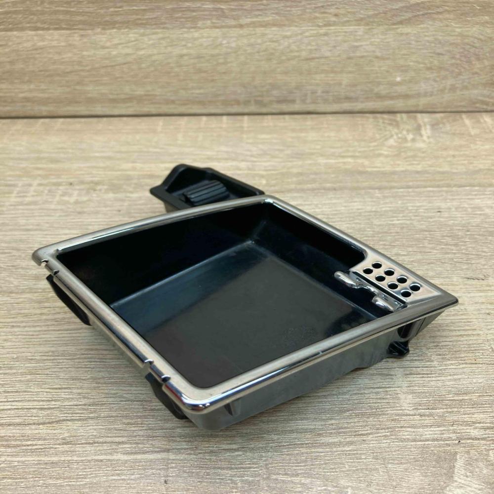 A2118100428  0102 Car ashtray Mercedes-Benz E W211