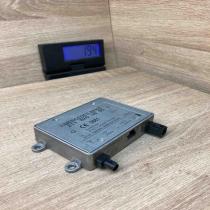 2118200885  0681 Antenna control unit Mercedes-Benz E W211