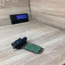 B837   Heater blower motor/fan resistor Alfa Romeo 156