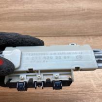 A2118203089 921869001  Aerial antenna amplifier Mercedes-Benz E W211