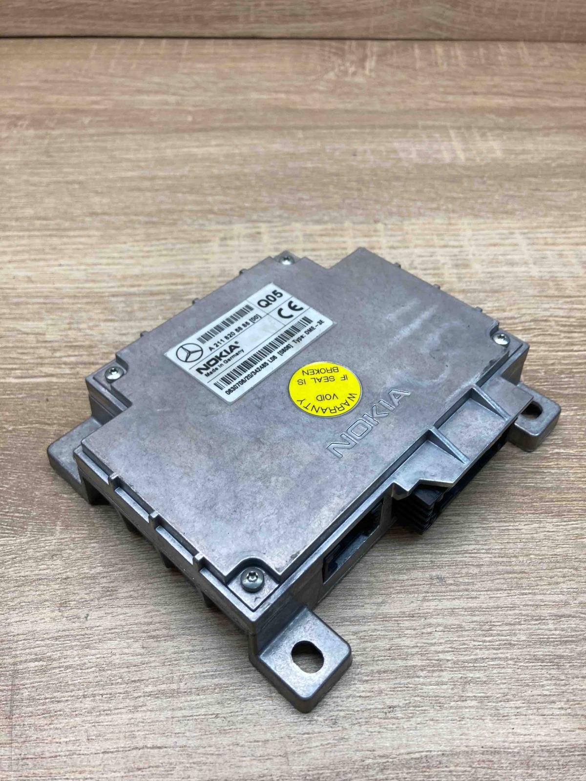 A2118205885 0630706 Used  Phone control unit/module Mercedes-Benz E W211
