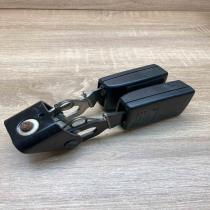 A2118600869 6131001  Middle seatbelt buckle (rear) Mercedes-Benz E W211