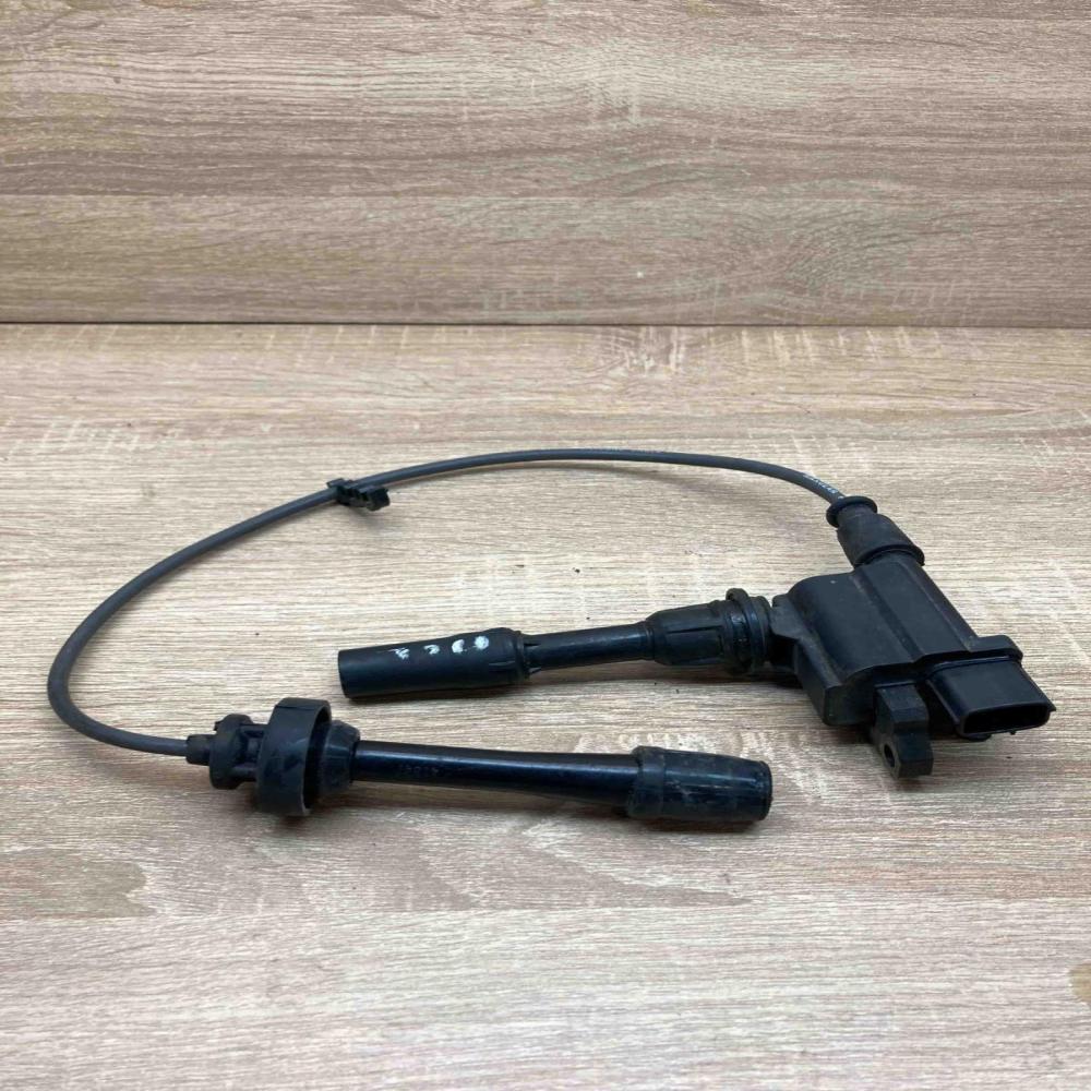 FS1E 1207  41841 High voltage ignition coil Mazda 626