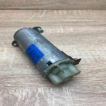 2208201542 0130002586  Seat adjustment motor Mercedes-Benz S W220