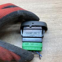 432969B   Central locking switch button Renault Scenic I