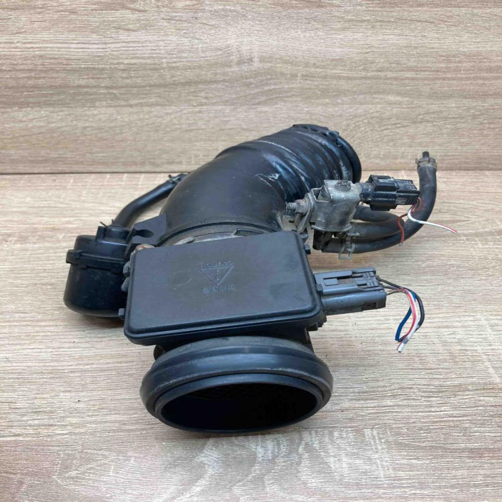E5T5227 FS1E 13 220 FS1E Mass air flow meter Mazda MPV