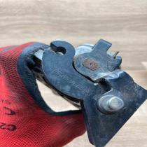 F53E 9E552 AE   Throttle body valve Mazda MPV