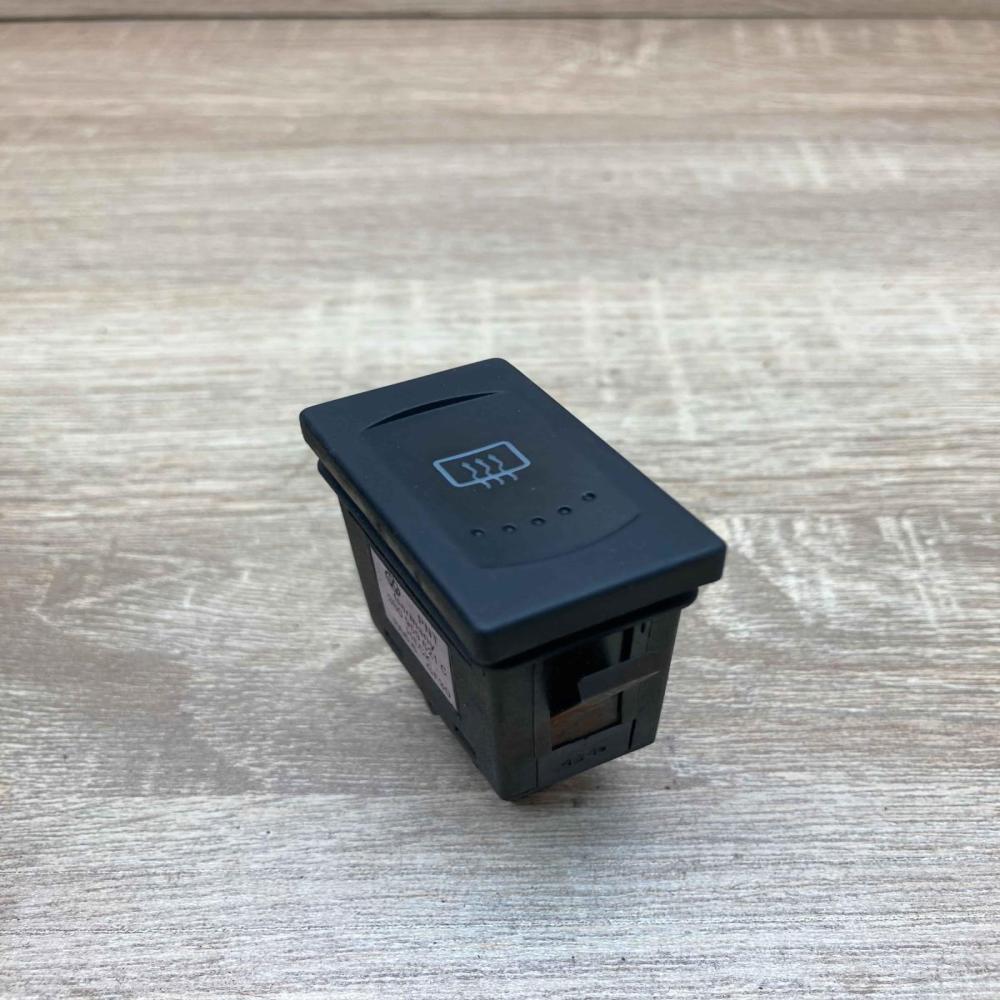 3B0959621C   Electric window control switch Volkswagen PASSAT B5