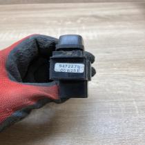 9472275   Electric window control switch Volvo V70