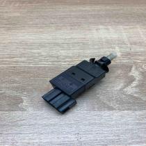 0015454009   Brake pedal sensor switch Mercedes-Benz E W211