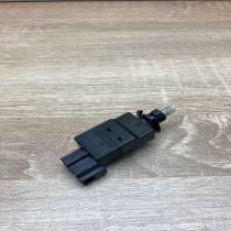 0015454009   Brake pedal sensor switch Mercedes-Benz E W211