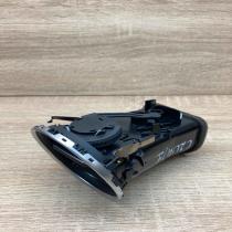 A2048306254   Dashboard side air vent grill/cover trim Mercedes-Benz C W204
