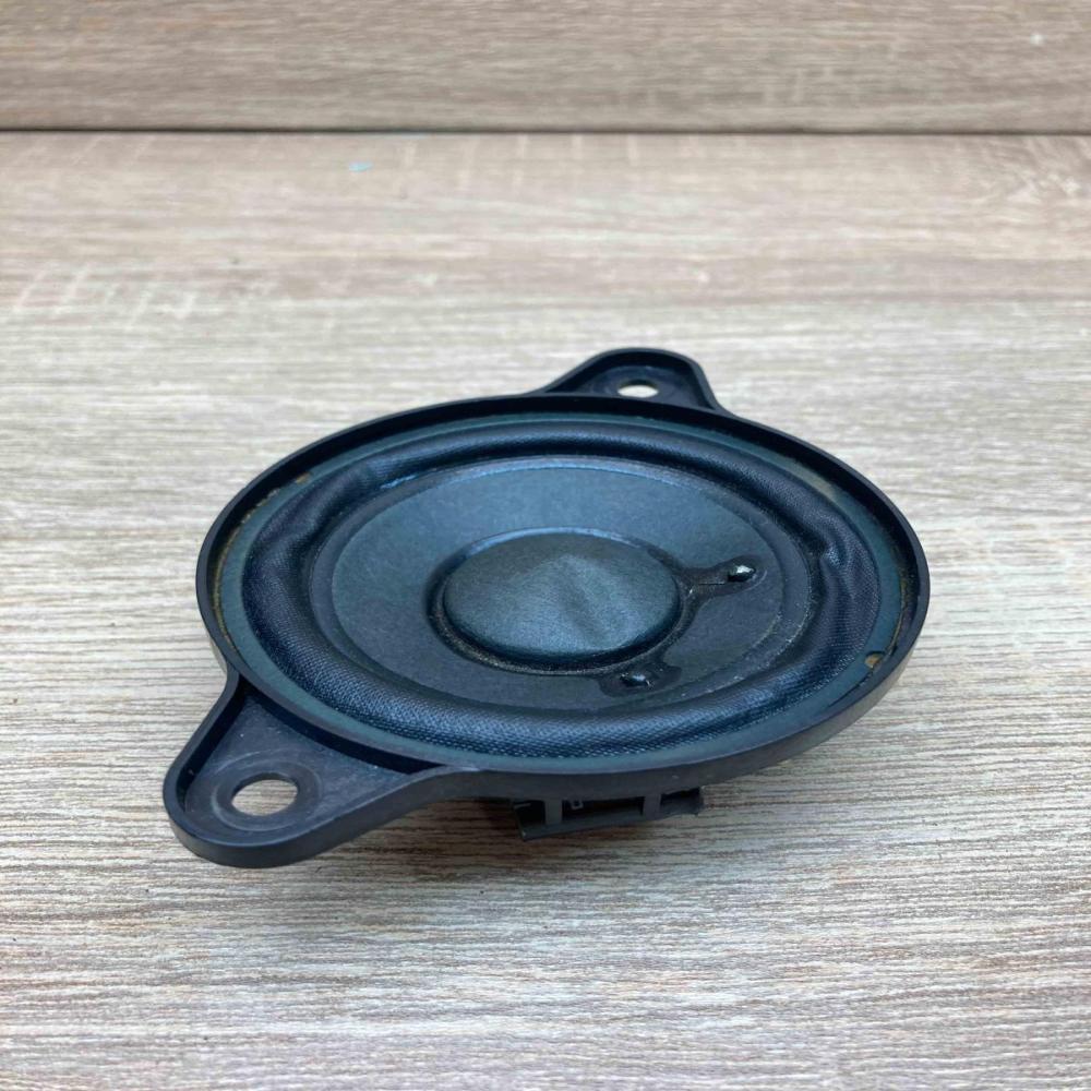 A2118203002   Front door speaker Mercedes-Benz E W211
