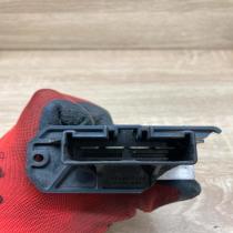 499300 2090   Heater blower motor/fan resistor Toyota RAV 4 (XA30)