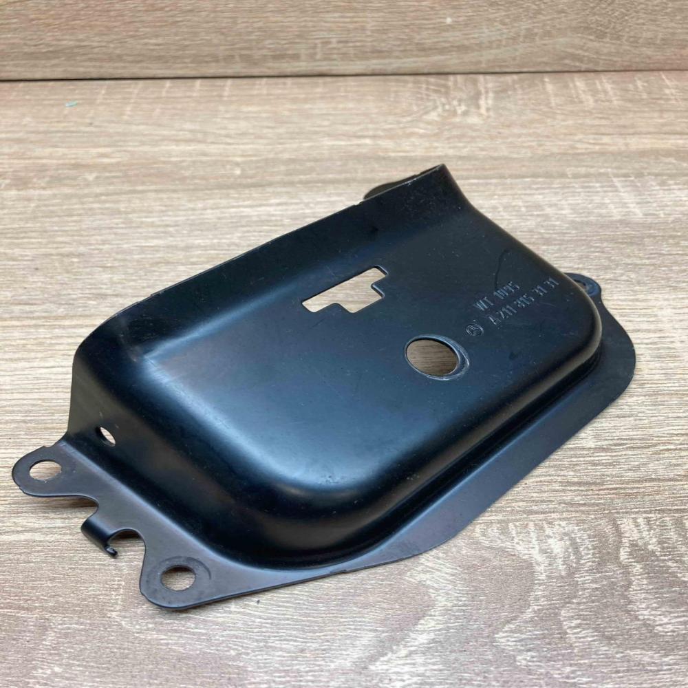 A2118153131   Other interior part Mercedes-Benz E W211