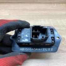 HB151GA5RA 2L22  Heater blower motor/fan resistor Mazda 626