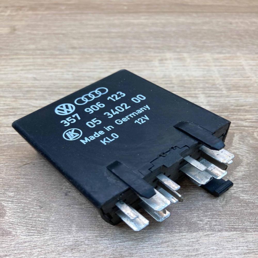 357906123 05340200 134 Other relay Volkswagen PASSAT B3
