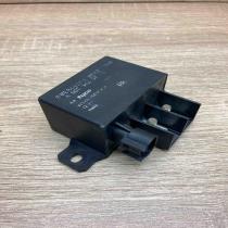 A0025423819   Glow plug pre-heat relay Mercedes-Benz E W211