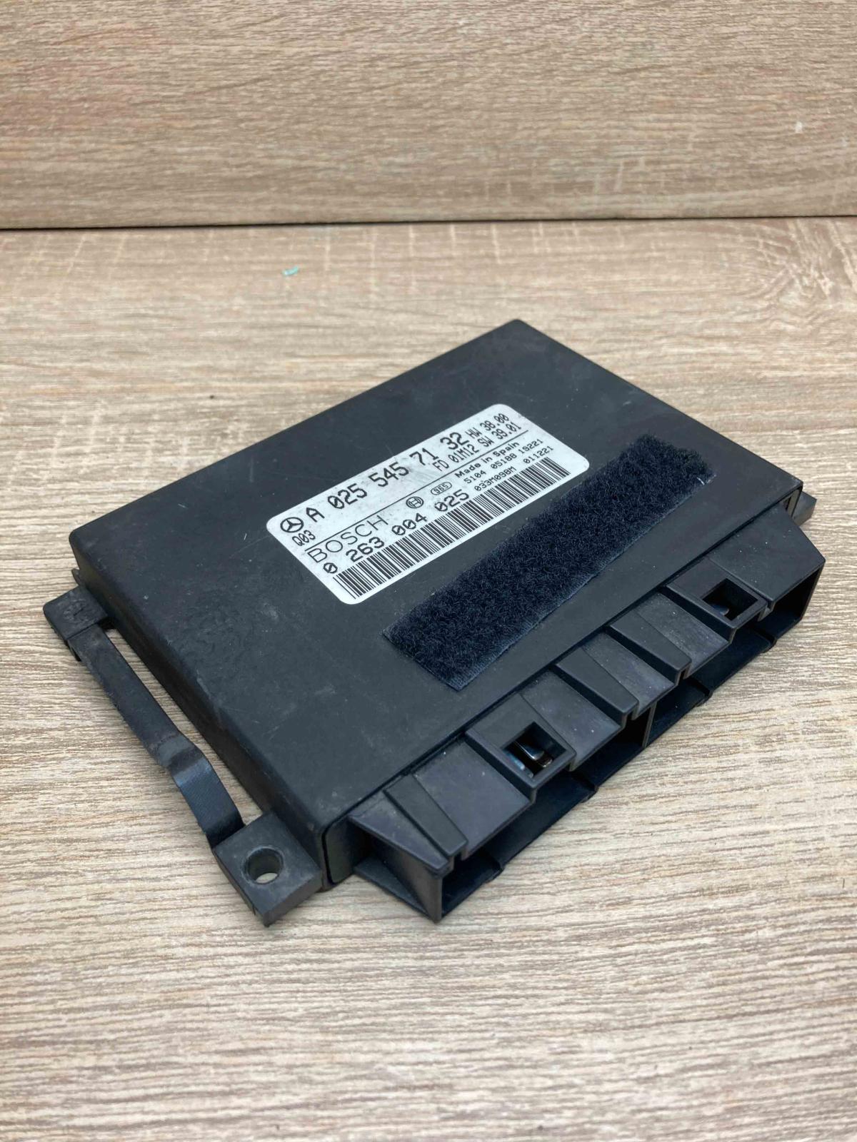 A0255457132 0263004025  Parking PDC control unit/module Mercedes-Benz E W211