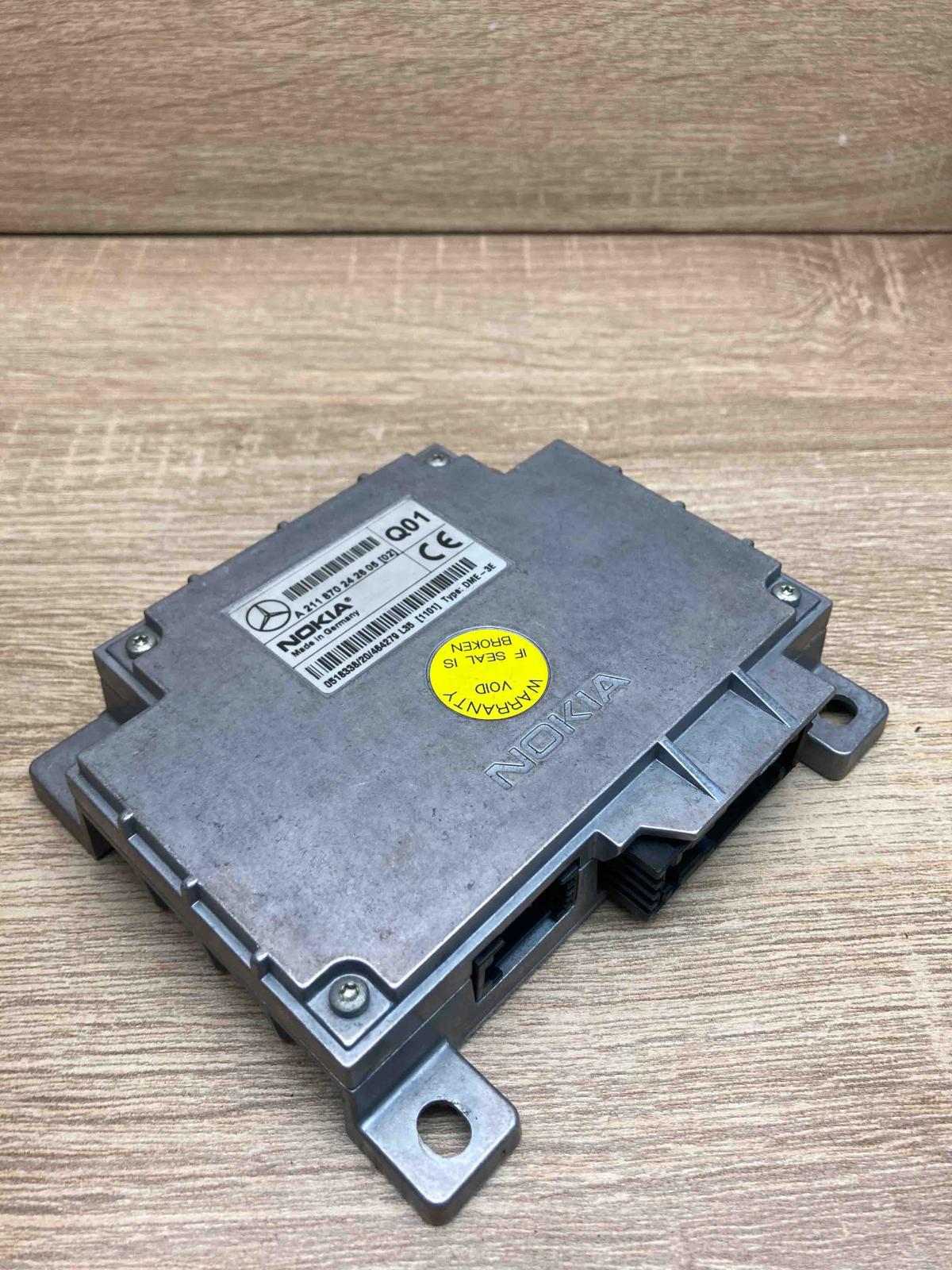 A211870242605   Phone control unit/module Mercedes-Benz E W211