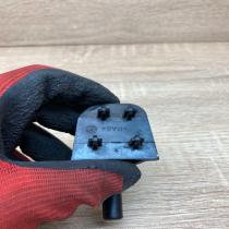 MB Roller Trim Bracket   Other interior part Mercedes-Benz E W211
