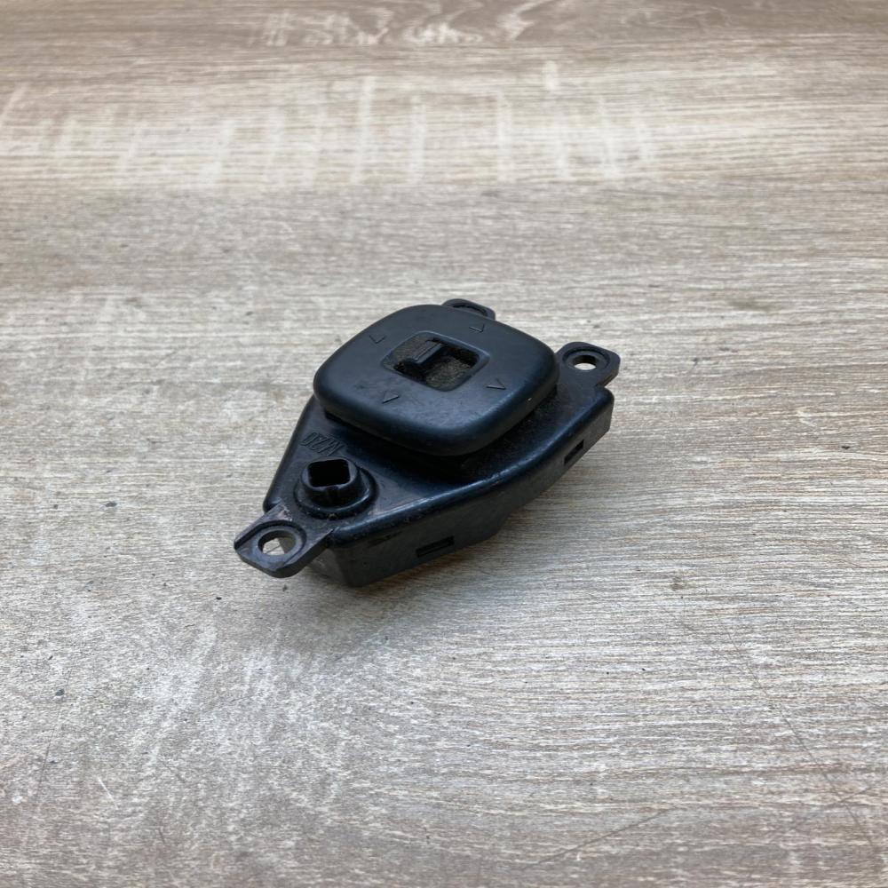 Mazda mirror switch   Wing mirror switch Mazda 626