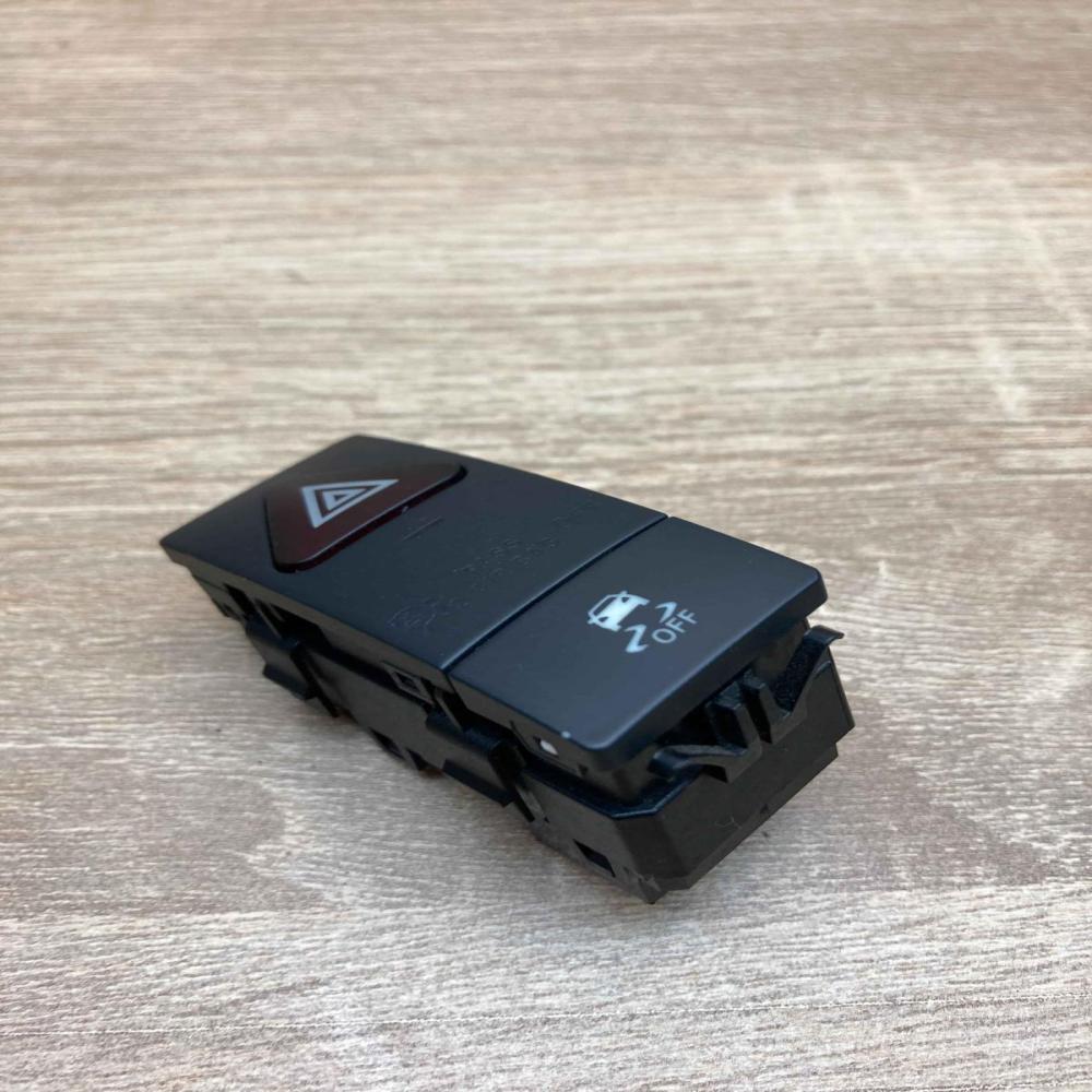 2128207210 33692402  Hazard light switch Mercedes-Benz E C207 W207
