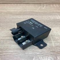 A0025423819 V23132 A2001 X14  Glow plug pre-heat relay Mercedes-Benz E W211