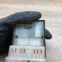 Nissan window switch   Electric window control switch Nissan Almera