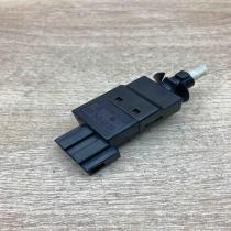 0015454009   Brake pedal sensor switch Mercedes-Benz E W211