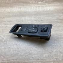 183574 777663  Wing mirror switch Toyota Avensis T250