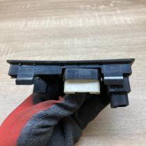 183574 777663  Wing mirror switch Toyota Avensis T250