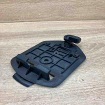 2118900514   Hazard Warning Triangle Mounting Bracket Mercedes-Benz E W211