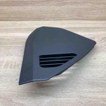 2116800578 T0013785  Dashboard side end trim Mercedes-Benz E W211