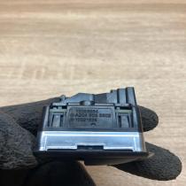 A2049055502 10021838  Electric window control switch Mercedes-Benz C W204