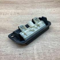 A2047500293   Tailgate opening switch Mercedes-Benz C W204